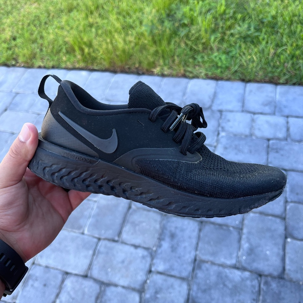 Nike Odyssey React